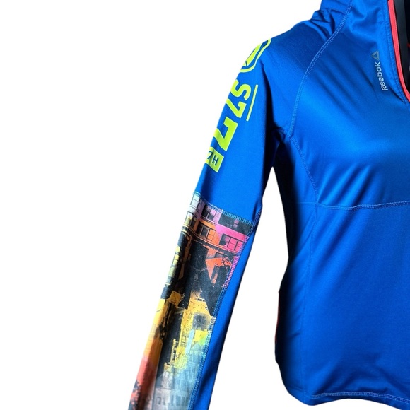 ❗️SOLD❗️Reebok Woman’s One Series Waterproof Quarter Zip - Picture 5 of 10